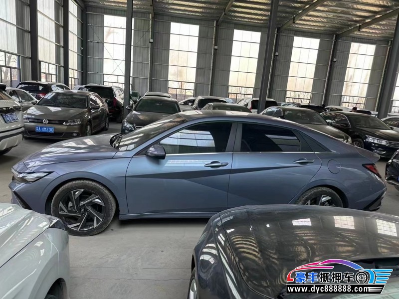 24年现代伊兰特轿车抵押车出售