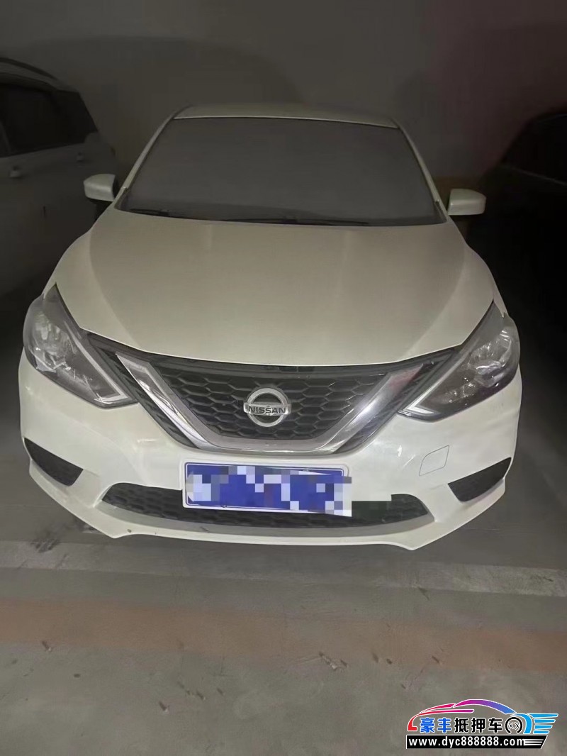 22年日产轩逸轿车抵押车出售