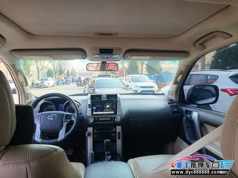 13年丰田普拉多（霸道）轿车抵押车出售