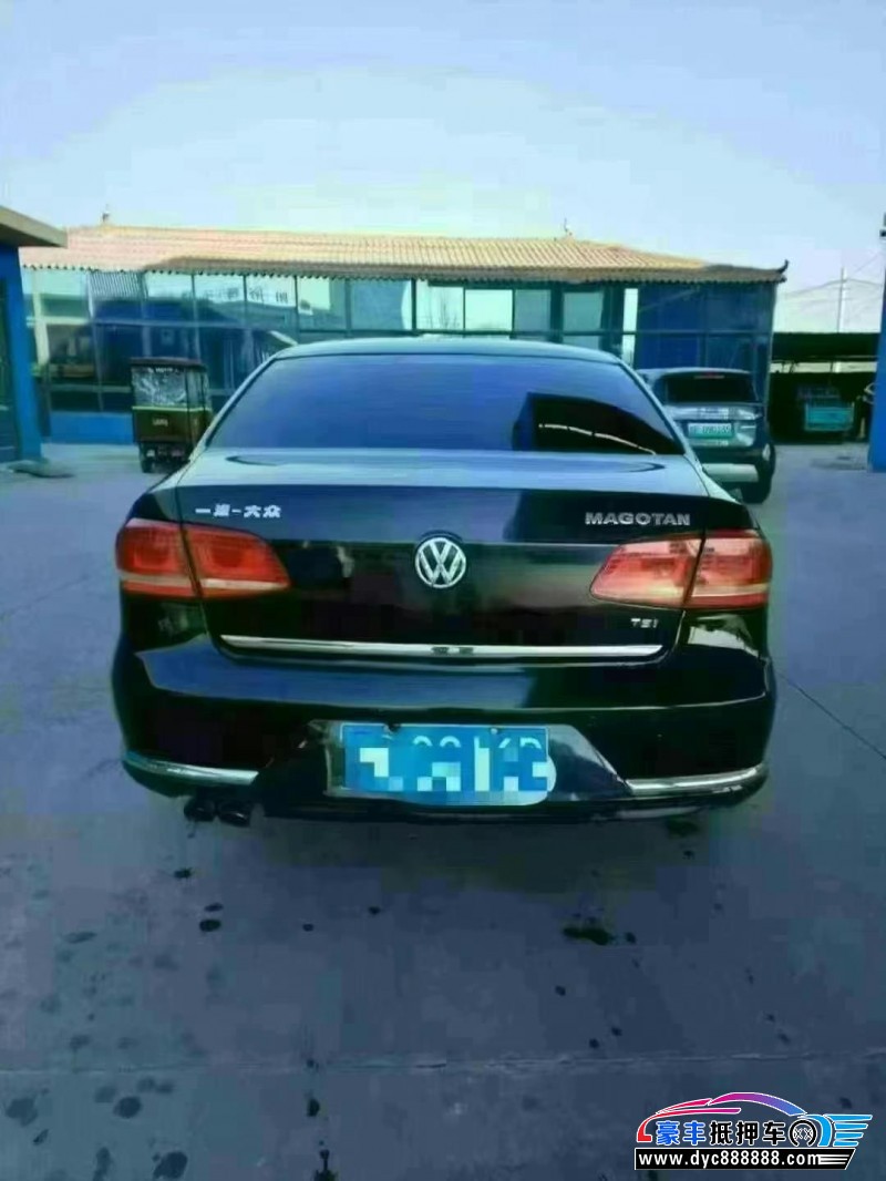 14年大众迈腾轿车抵押车出售