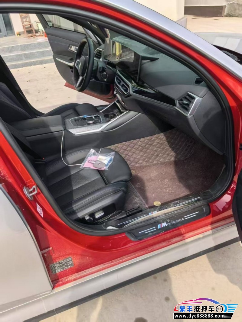 24年宝马i3轿车抵押车出售