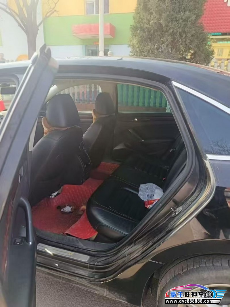 11年大众帕萨特轿车抵押车出售