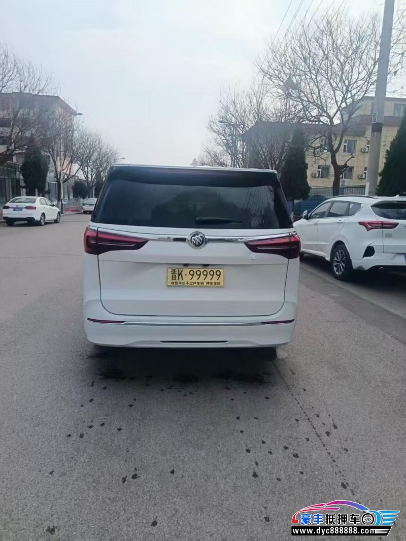 20年别克GL8轿车抵押车出售