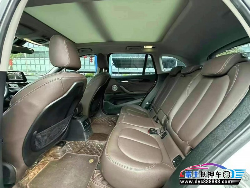 21年宝马X1轿车抵押车出售