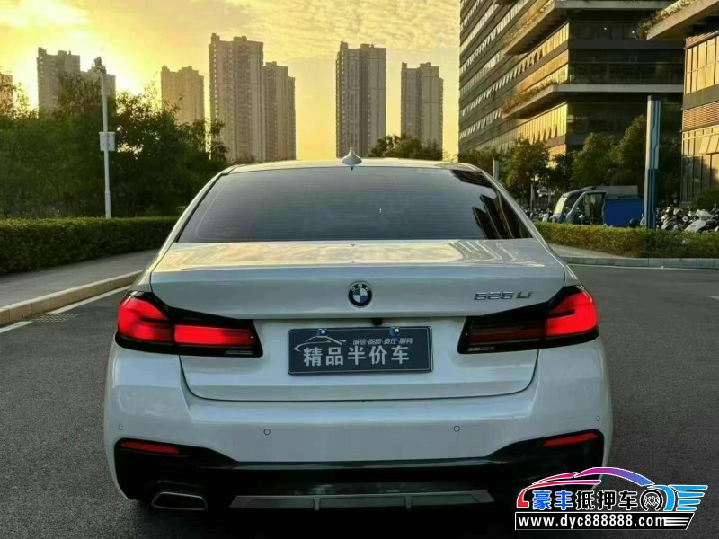 21年宝马5系轿车抵押车出售