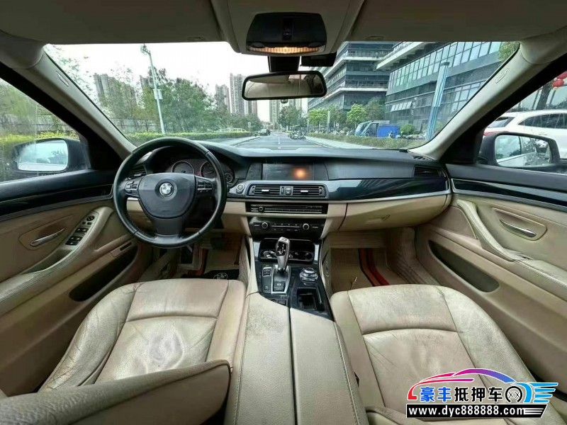 13年宝马5系轿车抵押车出售