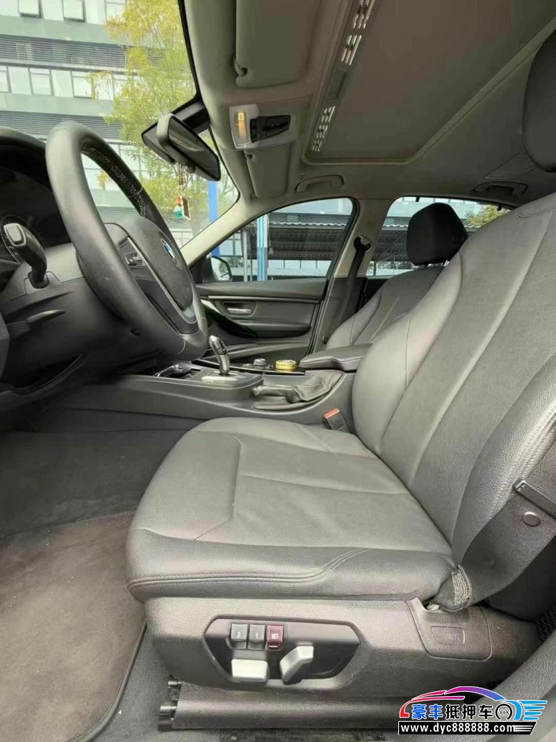 16年宝马3系轿车抵押车出售