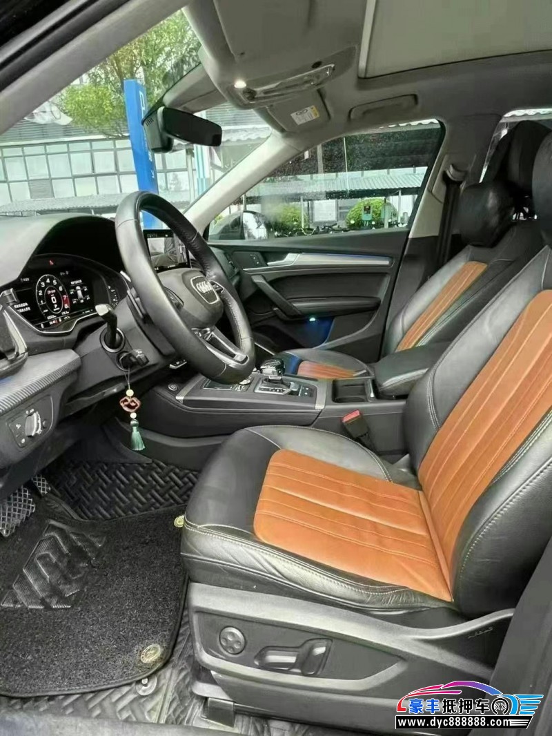 20年奥迪Q5轿车抵押车出售