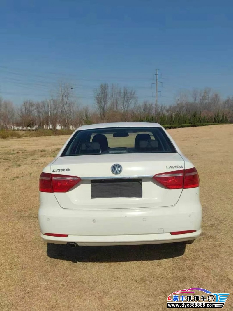 17年大众朗逸轿车抵押车出售