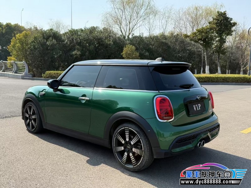 23年宝马MINI轿车抵押车出售