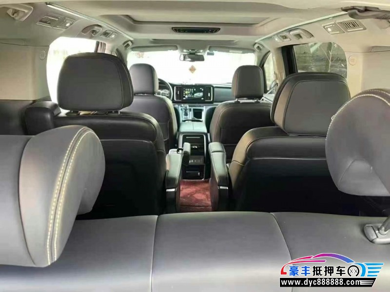 22年传祺M8轿车抵押车出售