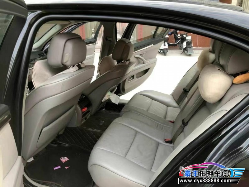 11年宝马5系轿车抵押车出售