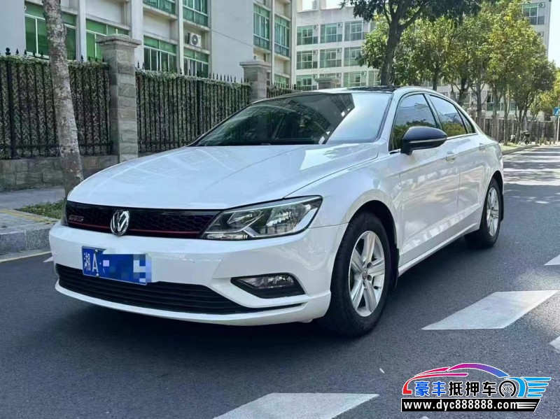 18年大众凌渡轿车抵押车出售