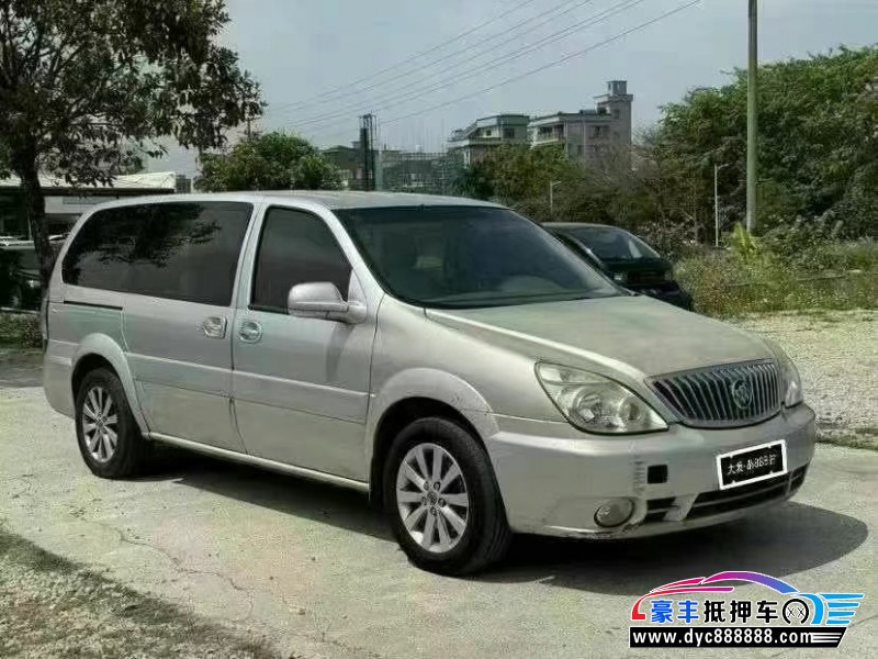 12年别克GL8轿车抵押车出售