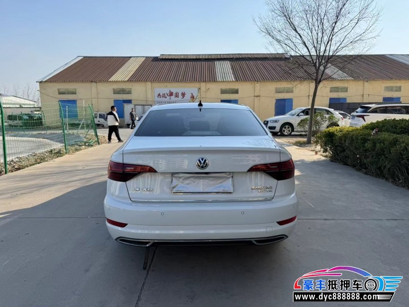 22年大众速腾轿车抵押车出售