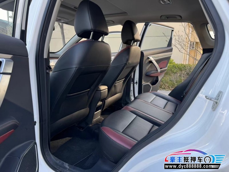 22年吉利缤越轿车抵押车出售