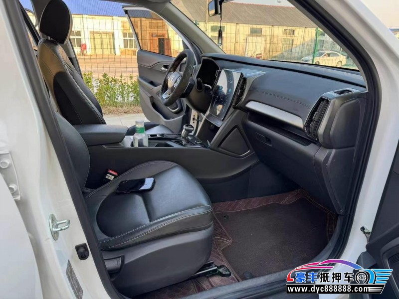 22年现代ix35轿车抵押车出售