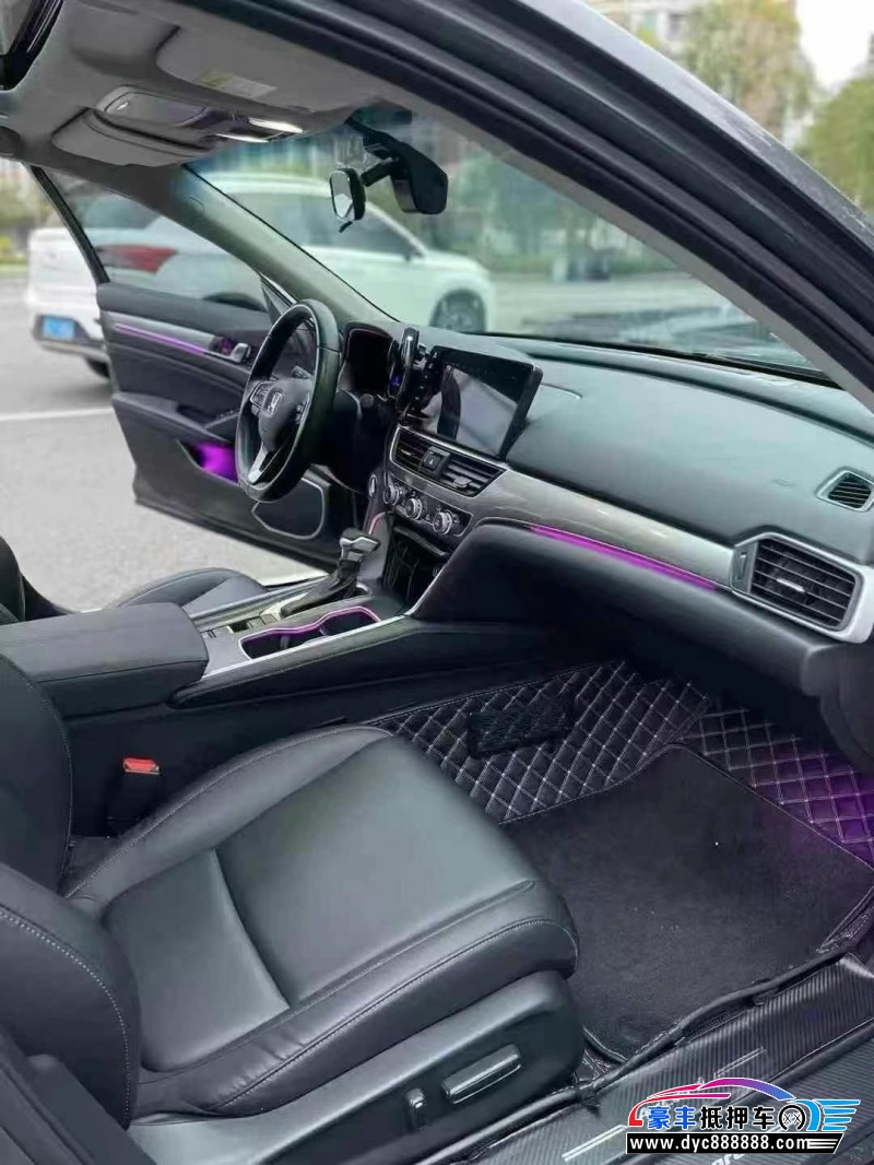 22年本田雅阁轿车抵押车出售