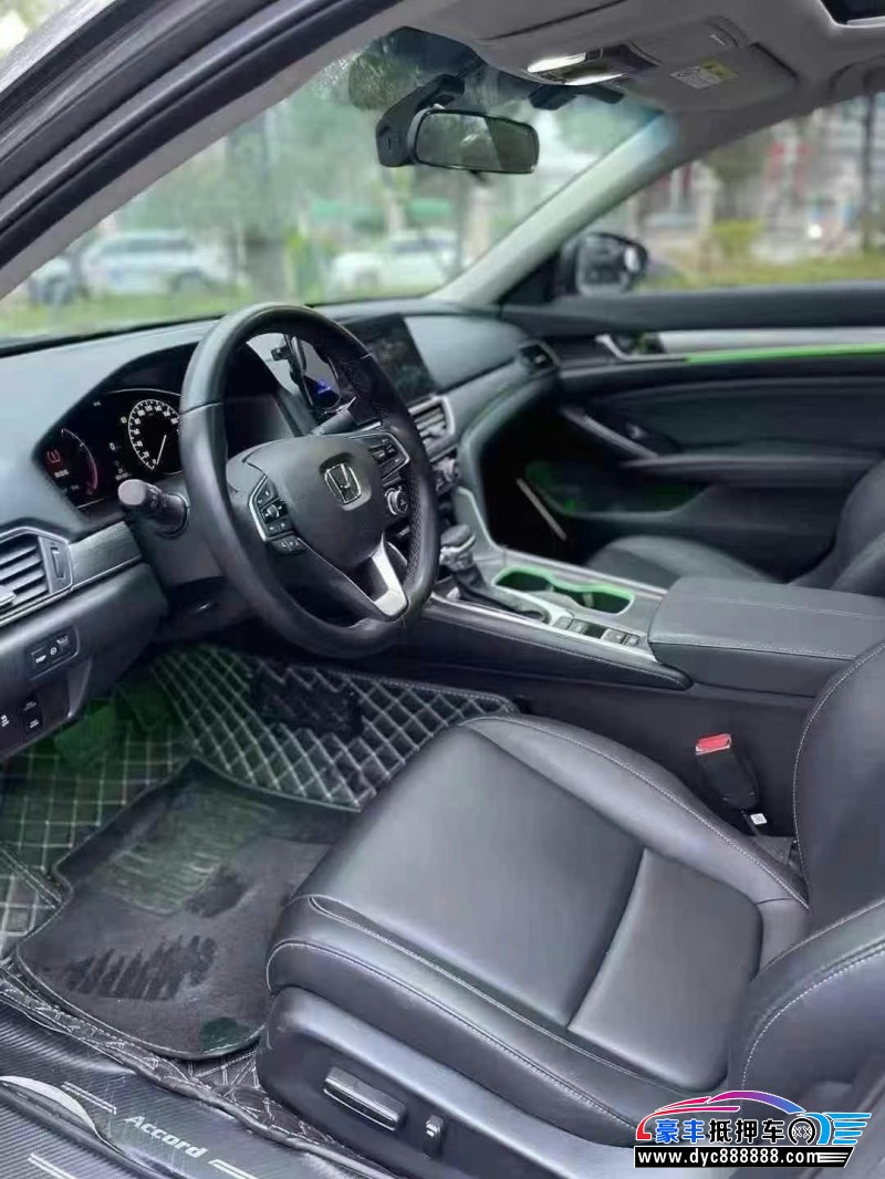 22年本田雅阁轿车抵押车出售