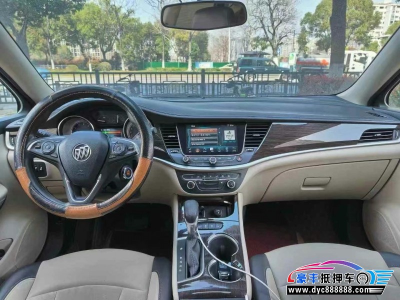 19年别克威朗轿车抵押车出售