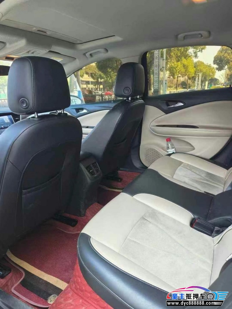 19年别克威朗轿车抵押车出售