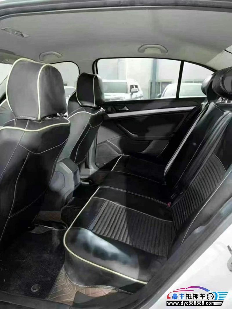 20年大众朗逸轿车抵押车出售