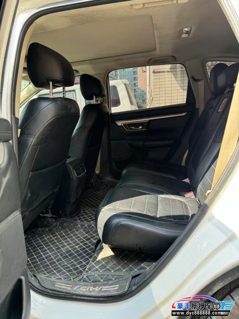 20年本田CR-V轿车抵押车出售