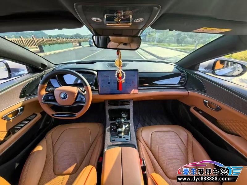 23年比亚迪汉轿车抵押车出售