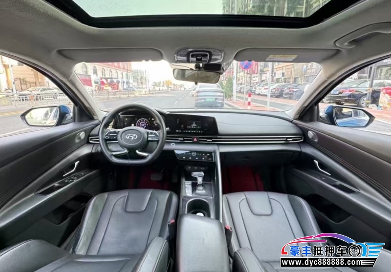 20年现代伊兰特轿车抵押车出售