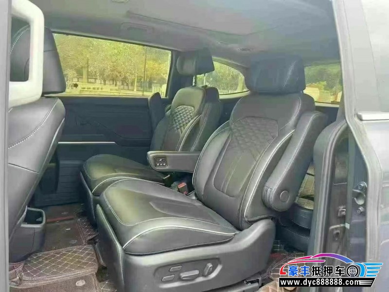 23年现代库斯图轿车抵押车出售