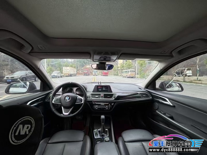 18年宝马1系轿车抵押车出售