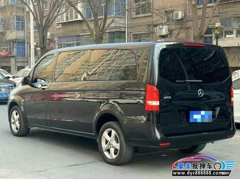 19年奔驰威霆轿车抵押车出售