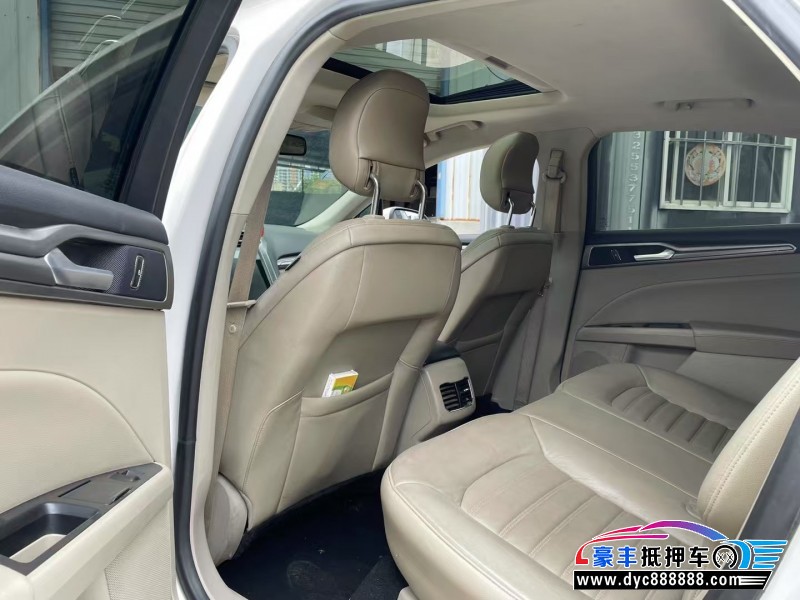 17年福特蒙迪欧轿车抵押车出售