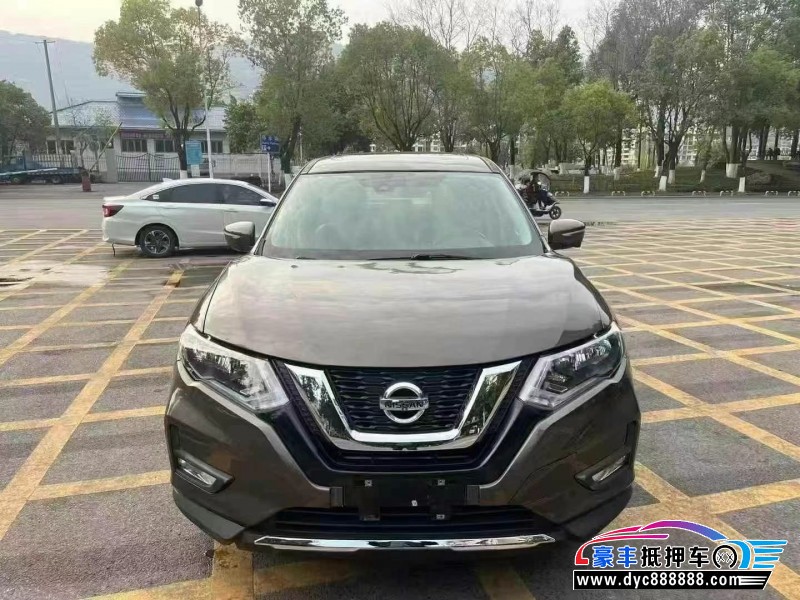 20年日产奇骏轿车抵押车出售