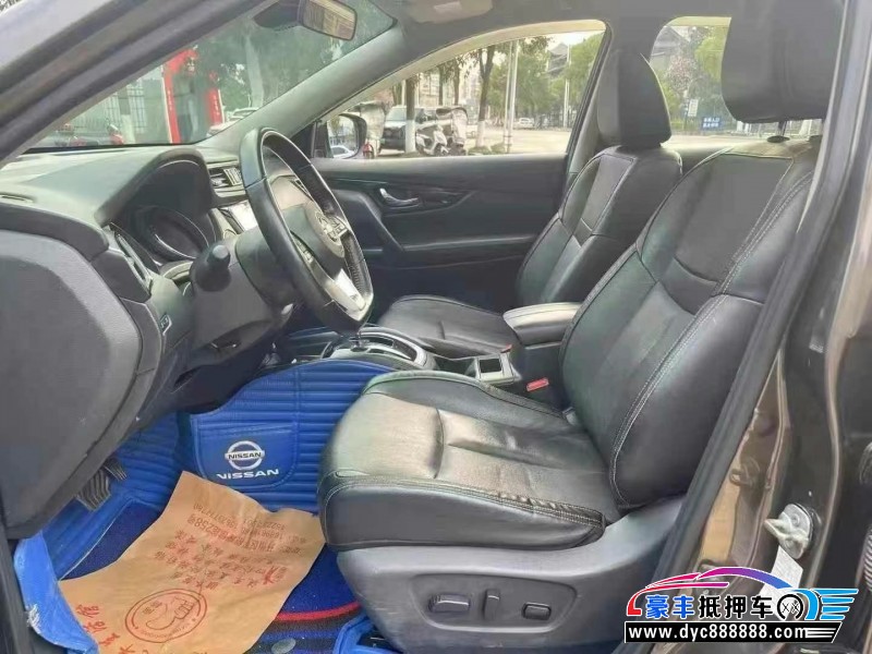 20年日产奇骏轿车抵押车出售