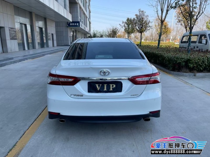 21年丰田凯美瑞轿车抵押车出售