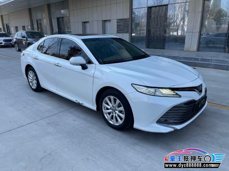 21年丰田凯美瑞轿车抵押车出售