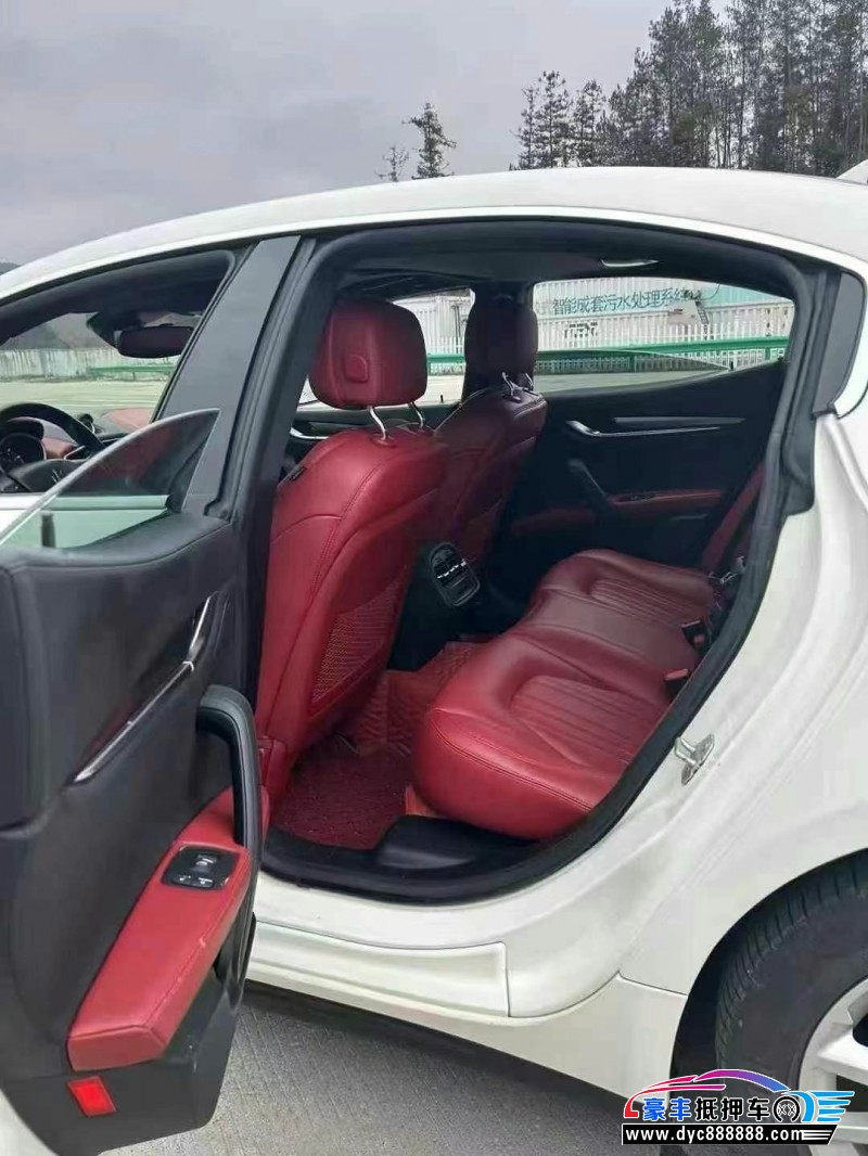 19年玛莎拉蒂Ghibli轿车抵押车出售