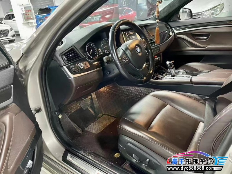 17年宝马5系轿车抵押车出售