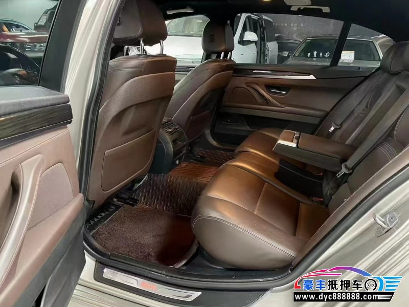 17年宝马5系轿车抵押车出售