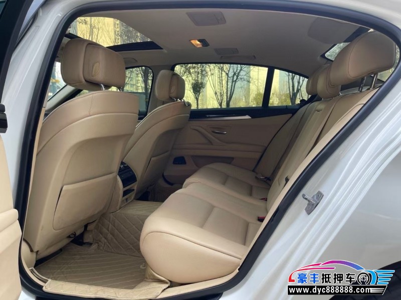 13年宝马5系轿车抵押车出售