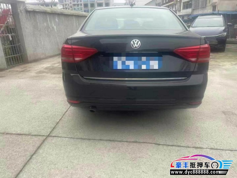 18年大众朗逸轿车抵押车出售