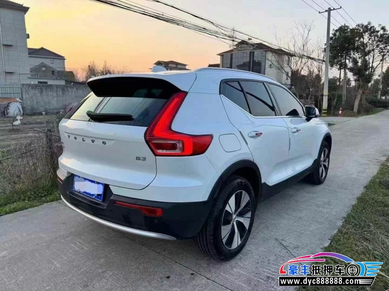 23年沃尔沃XC40SUV抵押车出售