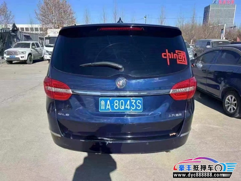 16年别克GL8轿车抵押车出售