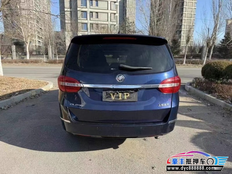 15年别克GL8轿车抵押车出售