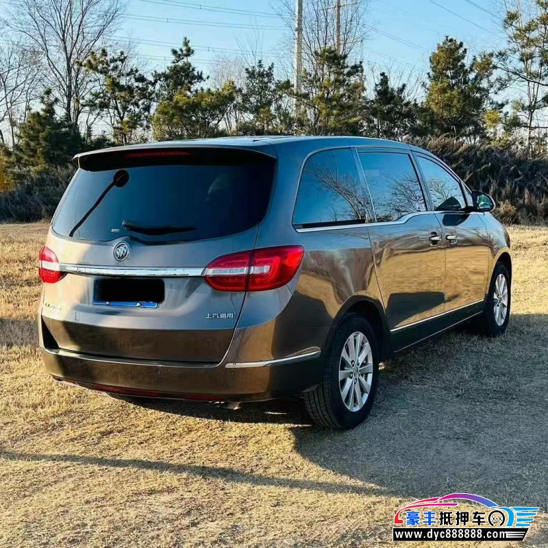 17年别克GL8轿车抵押车出售