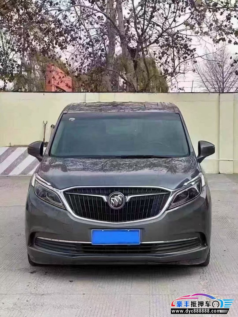 17年别克GL8轿车抵押车出售