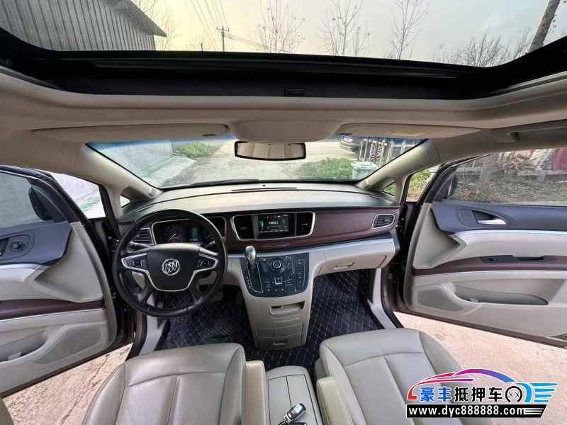 20年别克GL8轿车抵押车出售