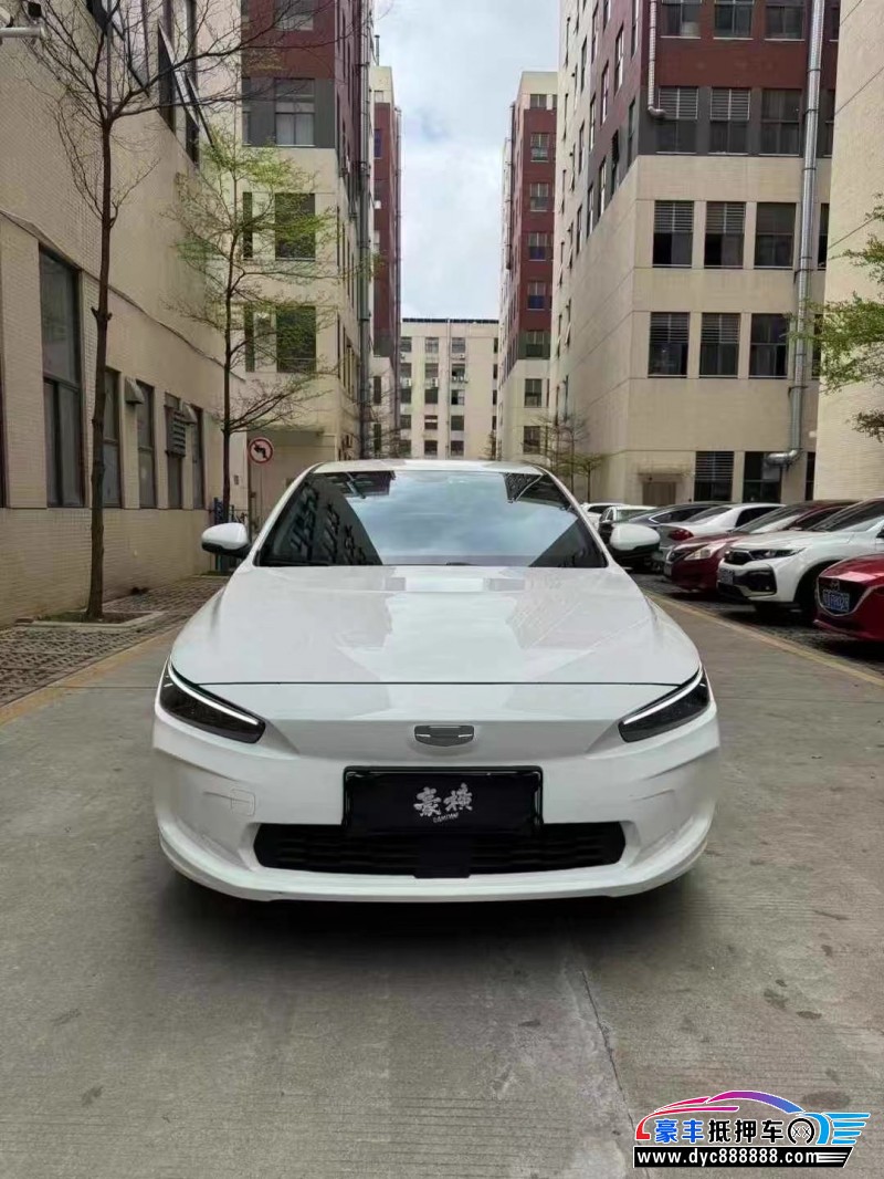 24年吉利几何轿车抵押车出售