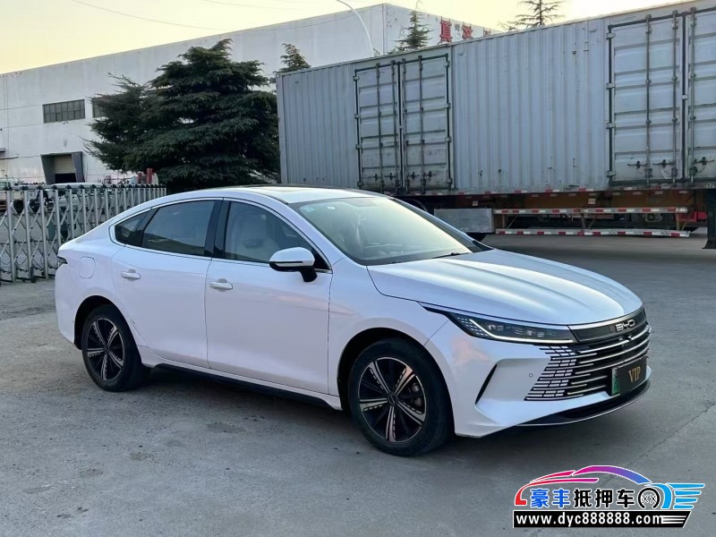 23年比亚迪驱逐舰轿车抵押车出售